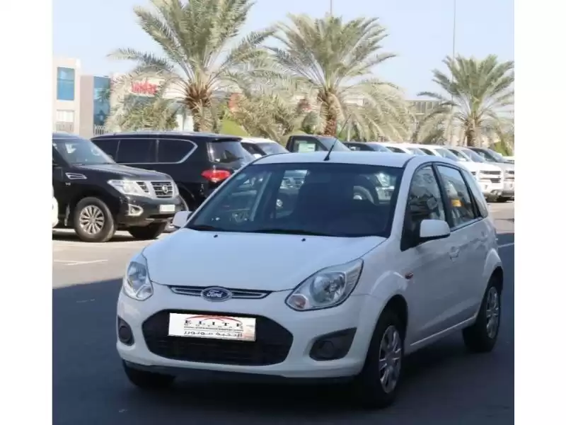 Usado Ford Figo Hatchback Venta en al-sad , Doha #7109 - 1  image 